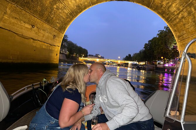 Paris Seine River Private or Shared Boat Tour - Tour Details