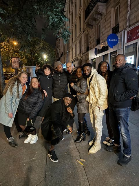 Paris :Solo Travellers Meet-Up and Explore Fun, Great Bars - Meeting Point