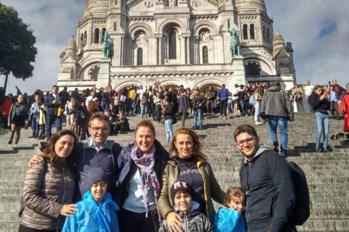 Paris : Street Art Walking Tour With A Guide - Itinerary Highlights: Montmartre