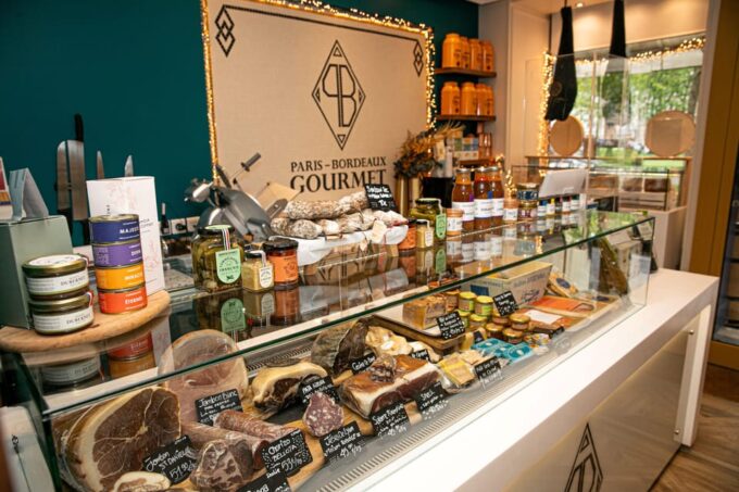 Paris: Tasting of 3 Wine and 3 Cheese - Additional Offerings for the Tasting