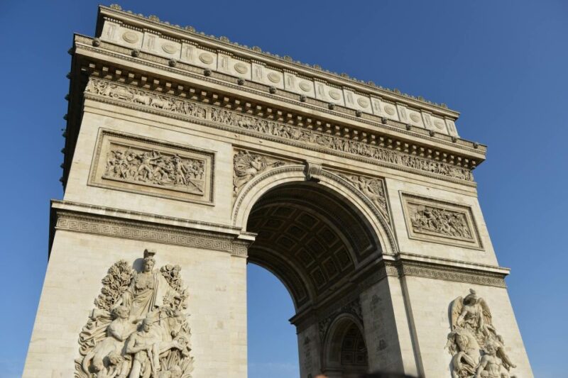 Paris : The Audio-guided Tour - Booking and Cancellation