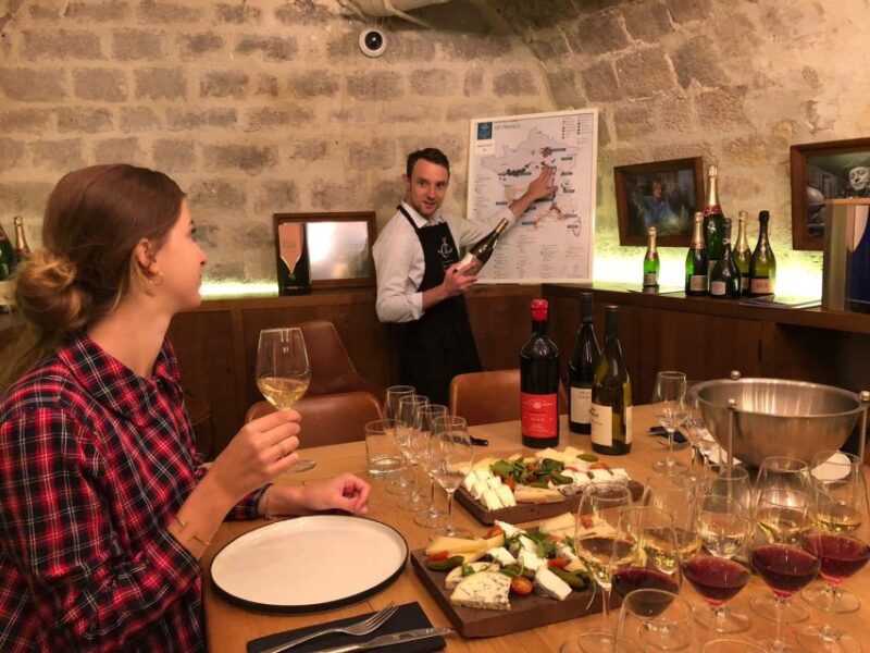 Paris: The Ultimate Wine and Cheese Tasting in English - Tasting Techniques and Pairings