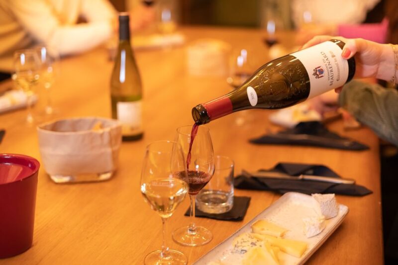 Paris: The Ultimate Wine and Cheese Tasting in English - Location and Setting