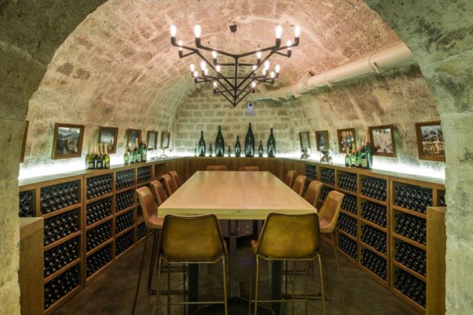 Paris: The Ultimate Wine and Cheese Tasting - Learning From the Wine Expert