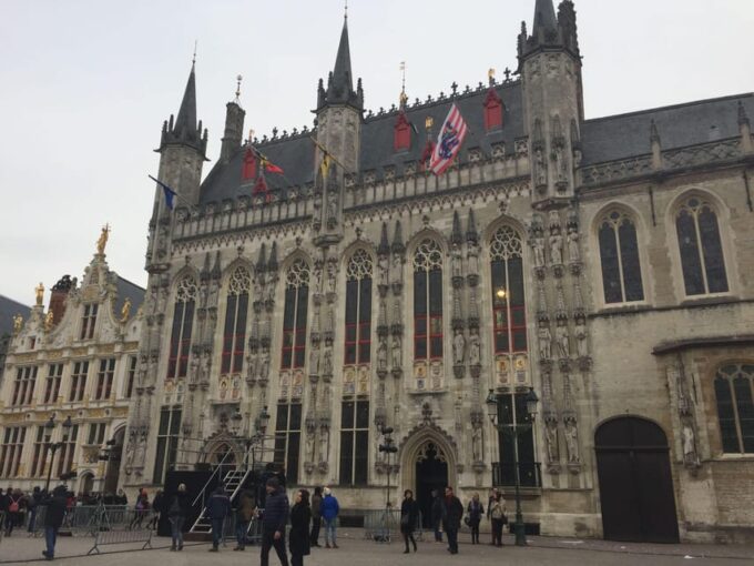 Paris to Bruges Private Full-Day Tour - Booking and Payment