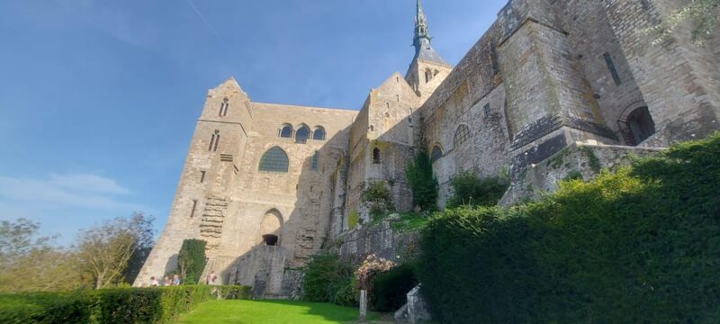 Paris to Mont Saint-Michel Day Trip in Luxury Van Live Guide - Highlights and Attractions
