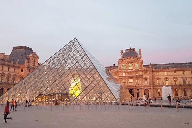 Paris Top Sights Half Day Walking Tour With a Fun Guide - Explore the Champs-Elysees