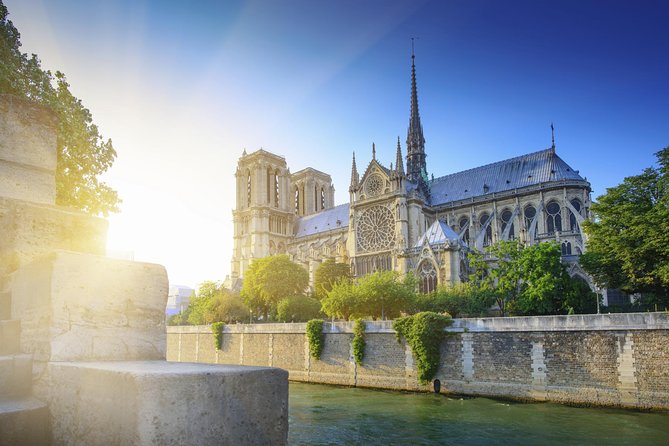 Paris Tour With Lunch at the Eiffel Tower and Seine River Cruise - Practical Information and Restrictions
