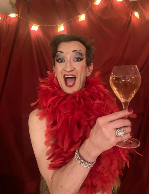 Paris: Unique Cabaret Concert & Dinner in Artist's Studio - Key Points
