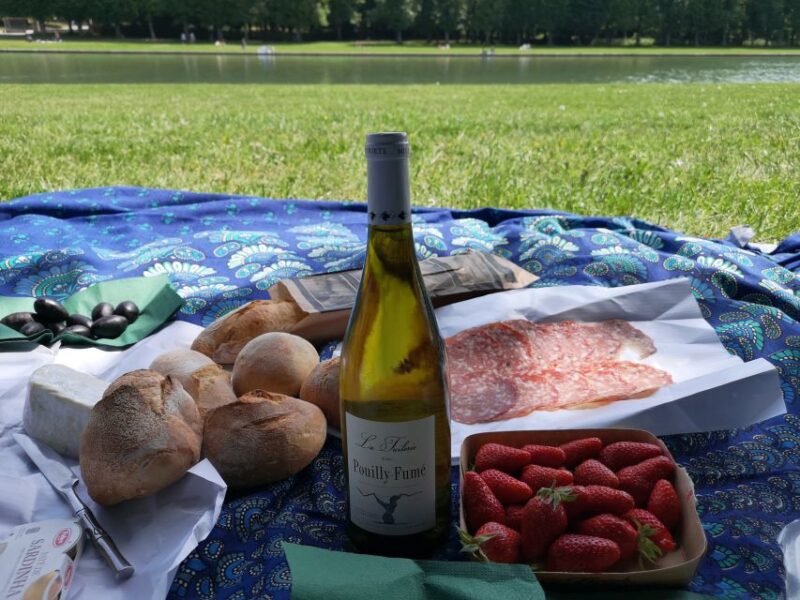 Paris: Versailles Palace & Queen Hamlet E-Bike Tour - Highlights of the Tour
