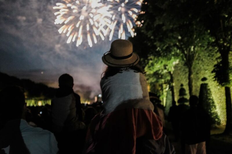 Paris: Versailles Sunset Bike Tour With Fireworks Show - Important Information