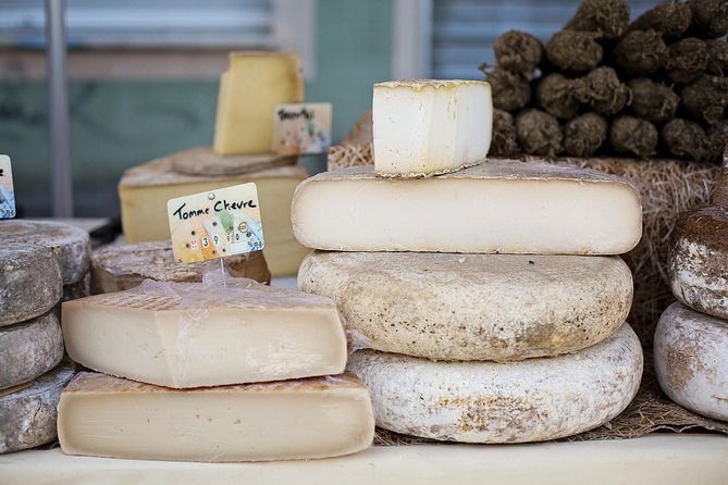 Paris Wine and Cheese Private Experience - Location and Setting