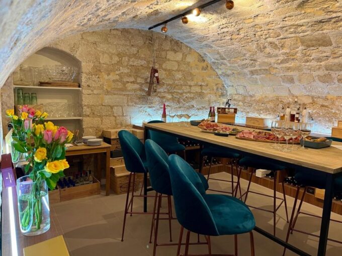 Paris: Wine & Cheese Tasting Master Class Near Eiffel Tower - Policies and Inclusions