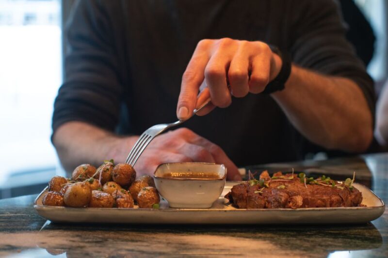 Paris: Wine Tasting Dinner at the Chateau - Location