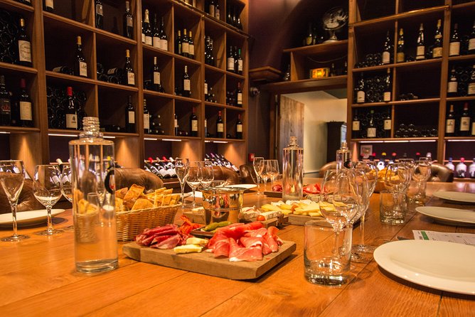 Paris Wine Tasting Plus Cheese Lunch With an Expert Sommelier - Meeting Point and Time