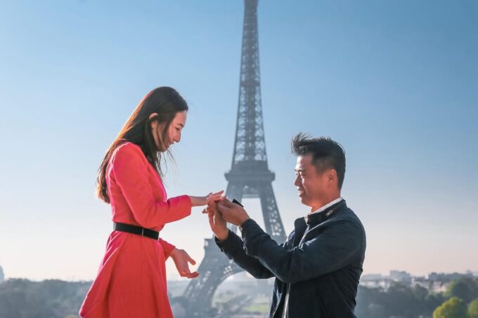 Parisian Proposal Perfection. Photography/Reels & Planning - Planning Your Parisian Proposal Journey