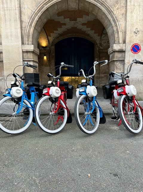 Pariss Vintage Right Bank (3h) : E-Solex Bike Guided Tour - Included in Tour