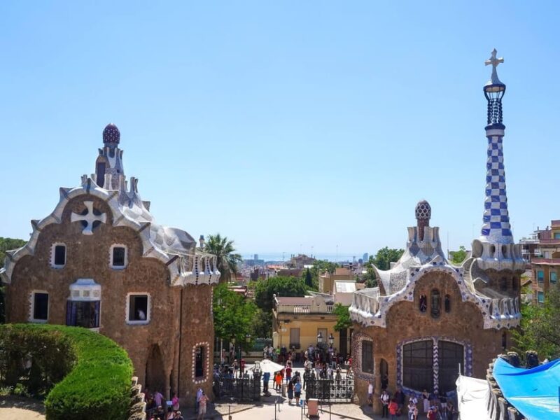 Park Güell: Guided Tour With Optional Gaudí Experience Entry - Panoramic Views of Barcelona
