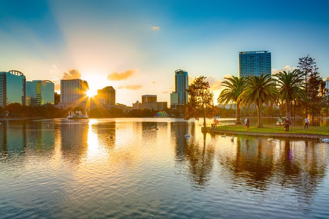 Park Whispers: Love and Legacy in Orlando - Key Points