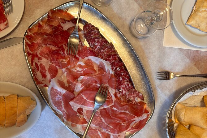 Parma Food Tour: Parmigiano Reggiano & Prosciutto Di Parma - Discovering Parmas Artisanal Food Producers