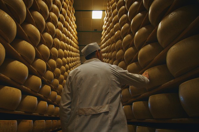Parmigiano-Reggiano Cheese Factory Small Group Tour From Parma - Tasting and Pairing Delights
