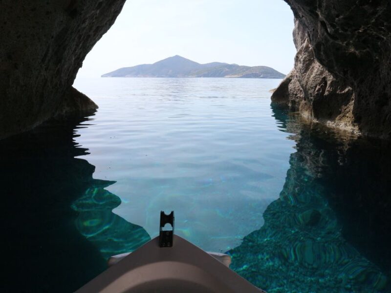 Paros: Antiparos Island and Despotiko Private Boat Trip - Itinerary and Highlights