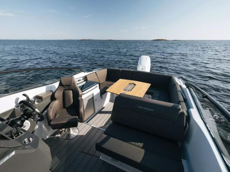 Paros: Antiparos Luxury Private Boat Tour - Relaxing at Livadi