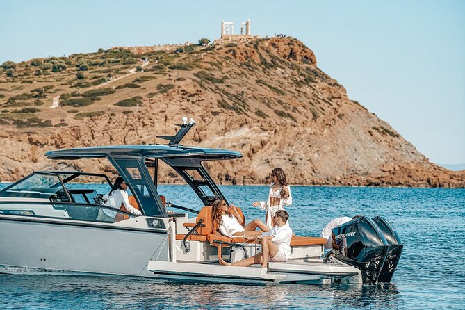 Paros-Antiparos Private Cruise on a Luxurious Saxdor 320 - Review Highlights