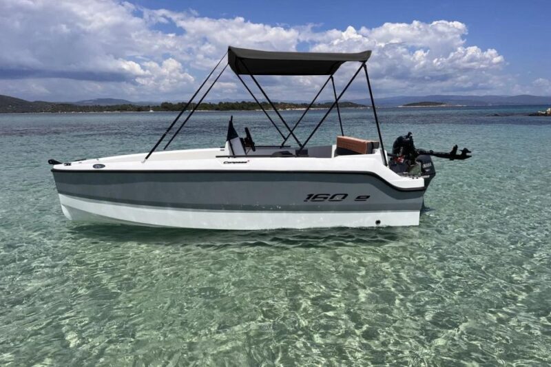 Paros: Full-Day New Modern Boat Rental With Self-Driving - Discovering Pirates Cave