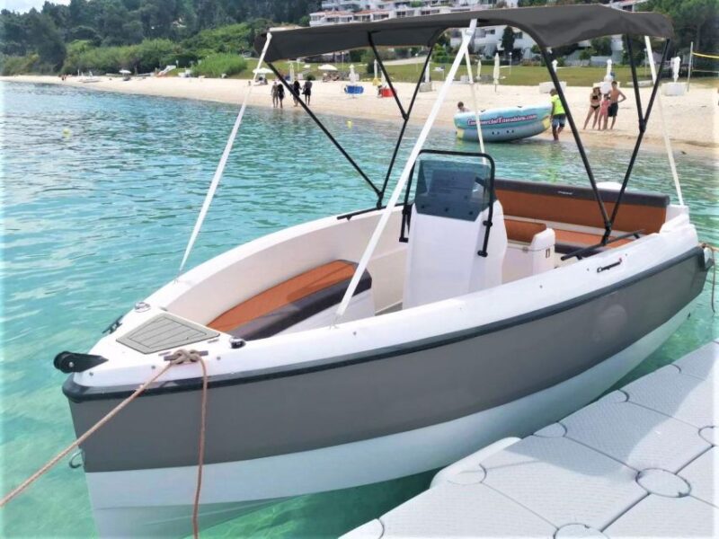 Paros: Full-Day New Modern Boat Rental With Self-Driving - Visiting Virgin Mary Faneromeni