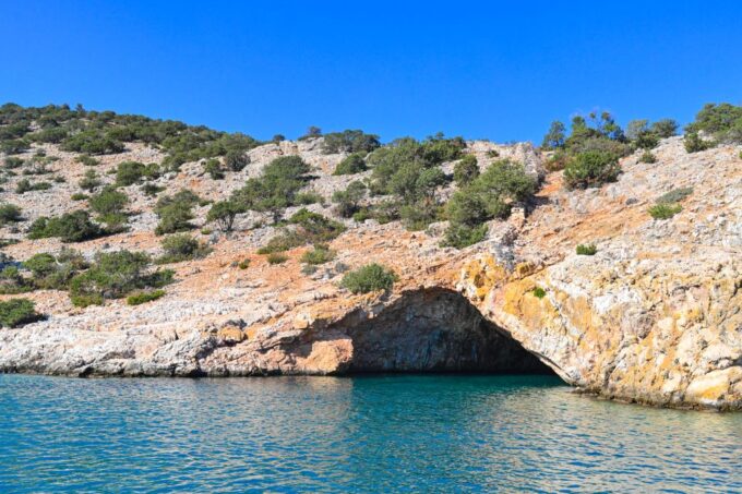 Paros: Iraklia, Schinoussa, & Naxos Sailing Tour With Lunch - Itinerary Subject to Change