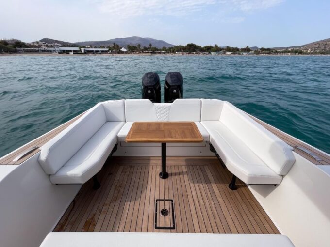 Paros: Private Boat Trip to Antiparos & Despotiko - Exploring Antiparos and Despotiko