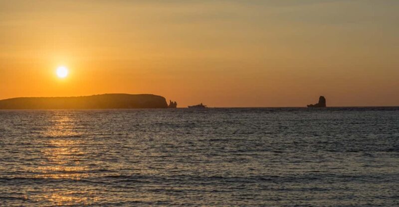Paros: Sunset Cruise - Key Points