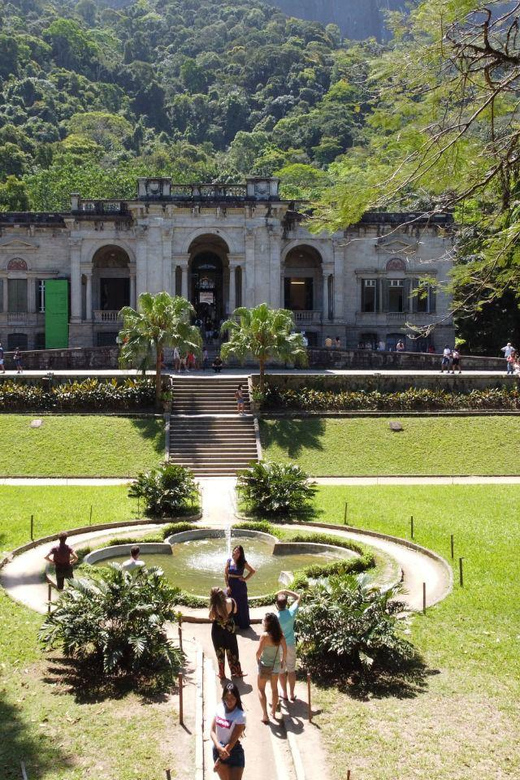 Parque Lage: Historic Mansion and Stunning Gardens in Rio - Mansions Elegant Design