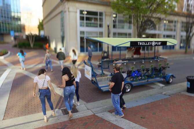 Party Bike Pub Crawl in Downtown Norfolk - Booking and Reservations