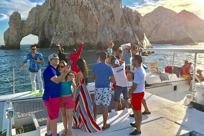 Party Boat! Catamaran by the Arch. Open Bar & Snacks Included - Customer Feedback and Ratings
