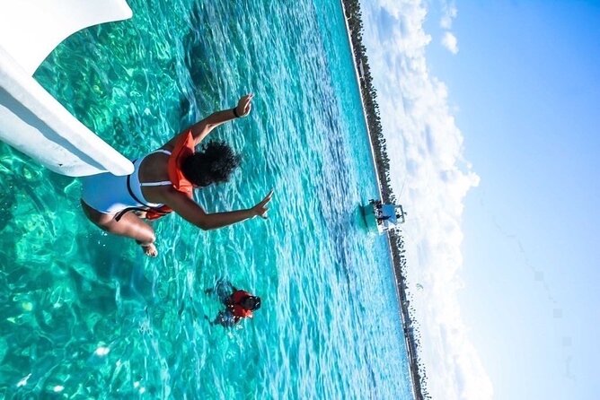 Party Boat in Catamaran With Open Bar + Snorkeling - Booking Your Stay