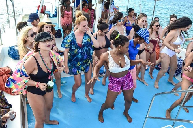 Party Boat in Catamaran With Open Bar + Snorkeling - Booking Details