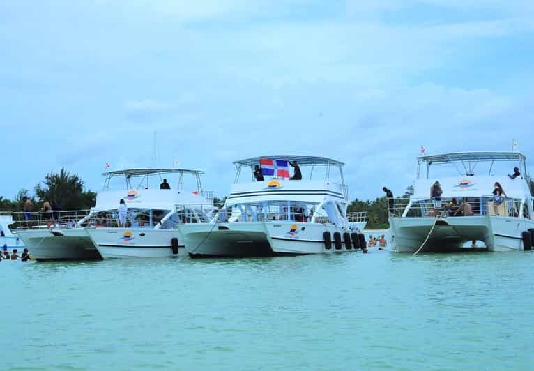Party Boat With Snorkeling and Open Bar in Punta Cana - Itinerary and Experience