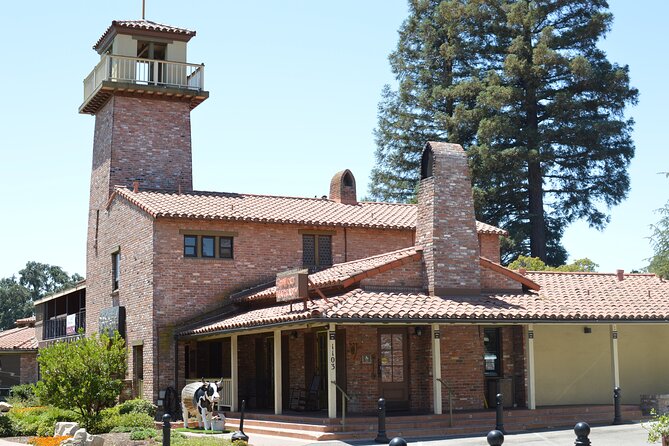 Paso Robles Scavenger Hunt Walking Tour and Game - Booking and Pricing