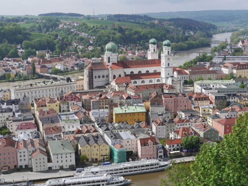 Passau: Private Christmas Market Tour - Key Points