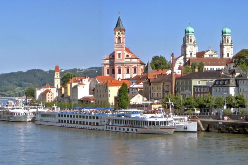 Passau: Private Day Trip to Cesky Krumlov in Czech Republic - Inclusions