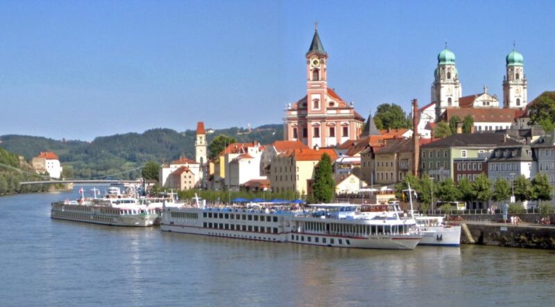 Passau: Private One-Way Transfer to Prague - Booking Details