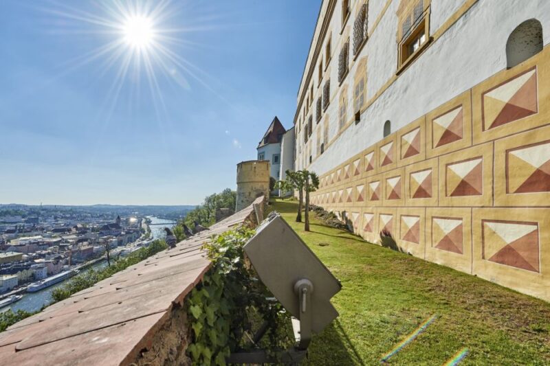Passau: Veste Oberhaus Castle Entrance Ticket - Castle Complex Overview