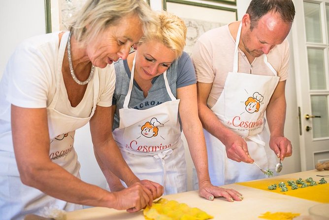 Pasta and Tiramisu Class With Mamma in Spoleto - Mastering Pasta Stuffing Techniques