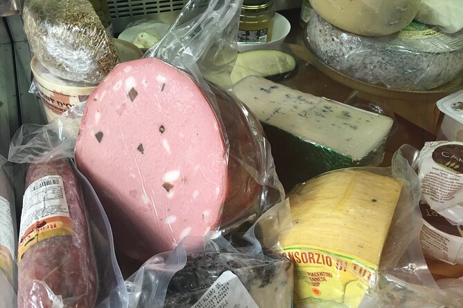 Pasta Class in Florence Where the Food Market Sets the Menu - Crafting Homemade Pasta Specialties