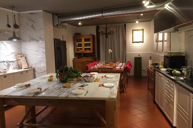 Pasta Class in Florence Where the Food Market Sets the Menu - Discovering the Art of Pasta