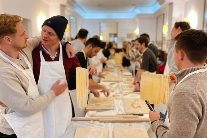 Pasta Class in Rome: Fettuccine Cooking Class Near Piazza Navona - Accessibility and Allergy Considerations