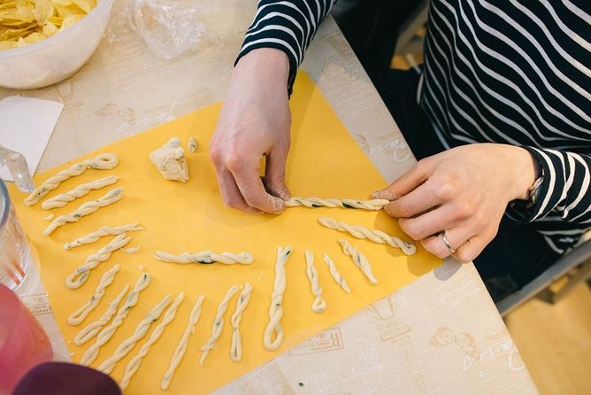 Pasta Cooking Class With Naples Pasta Chef - Cancellation and Confirmation Policy