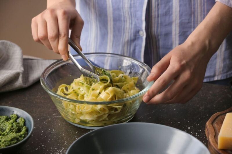 Pasta Cooking Class With Pesto Sauce Making in Rome Center - Dining and Meal Inclusions